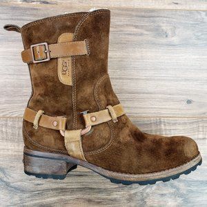 UGG Australia Ranch Style Boot Metal Heel Tag